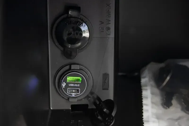 NEW 2026 CAN-AM DEFENDER MAX LONE STAR CAB HD11 Image 20