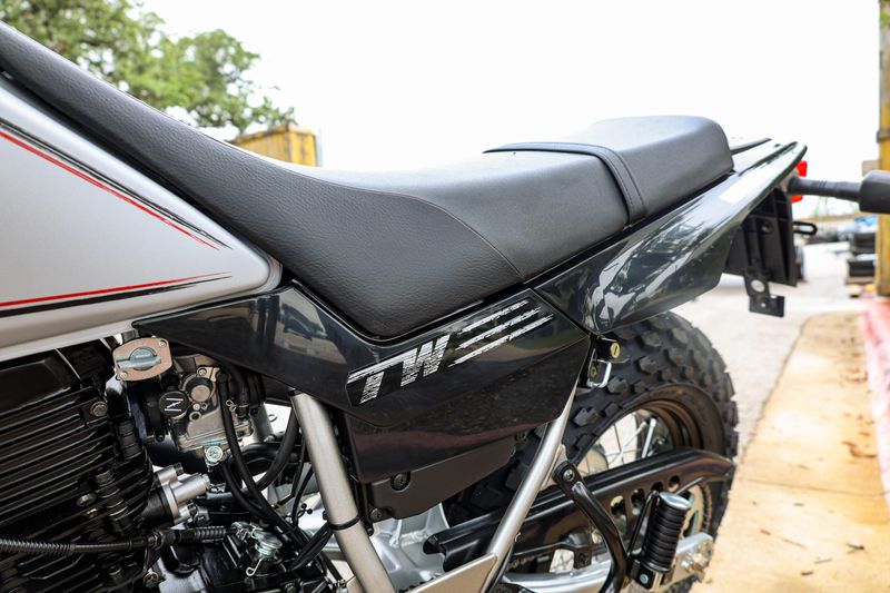 NEW 2027 YAMAHA TW200 Image 5
