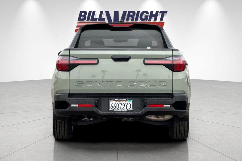 Used 2024 Hyundai Santa Cruz SEImage 4