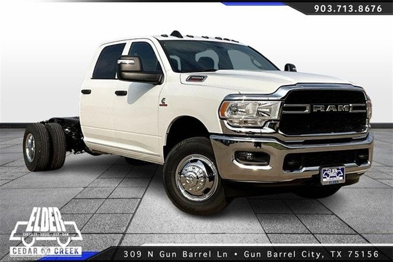 2024 RAM 3500 Tradesman Crew Cab Chassis 4x4 60