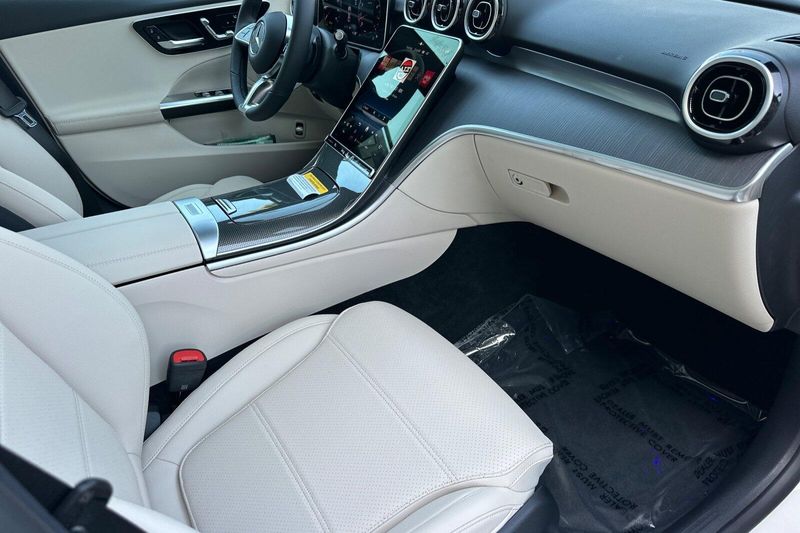 New 2026 Mercedes-Benz C-Class C 300Image 12