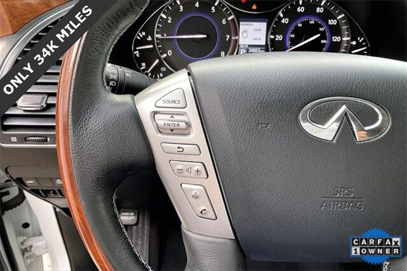 Used 2018 INFINITI QX80 BaseImage 18