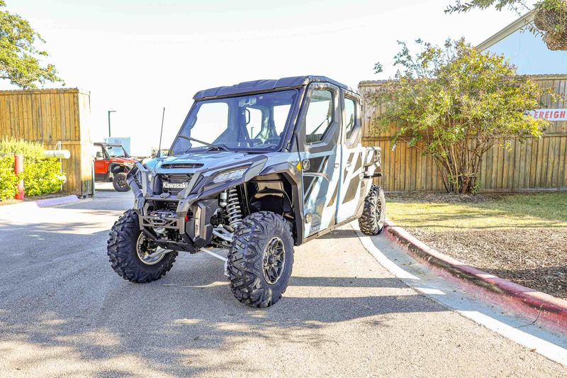 NEW 2025 KAWASAKI RIDGE XR CREW LIMITED Image 2