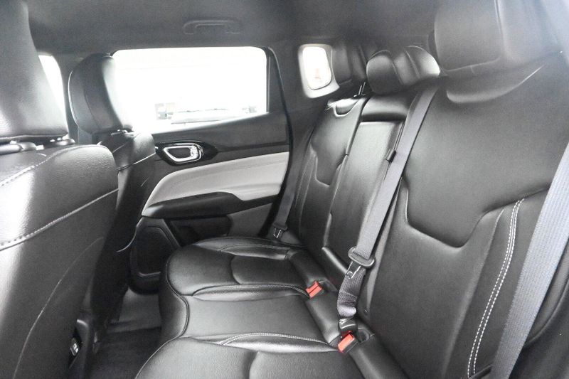 2025 Jeep Compass LimitedImage 12