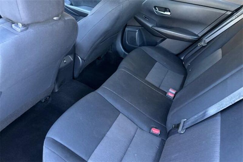 Used 2023 Nissan Sentra SVImage 10