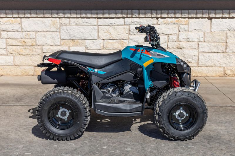 New 2025 Can-Am RENEGADE 70 EFI ICEBERG BLUE AND BLACK Image 12