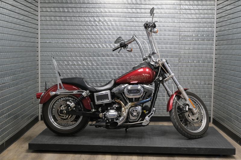 USED 2017 HARLEY LOW RIDER 103 Image 2