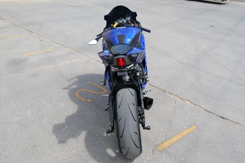 Used 2018 Yamaha YZFR6 BLUE Image 4