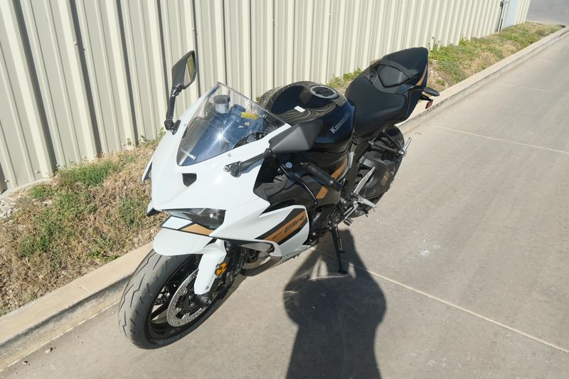 NEW 2026 KAWASAKI NINJA ZX6R Image 7