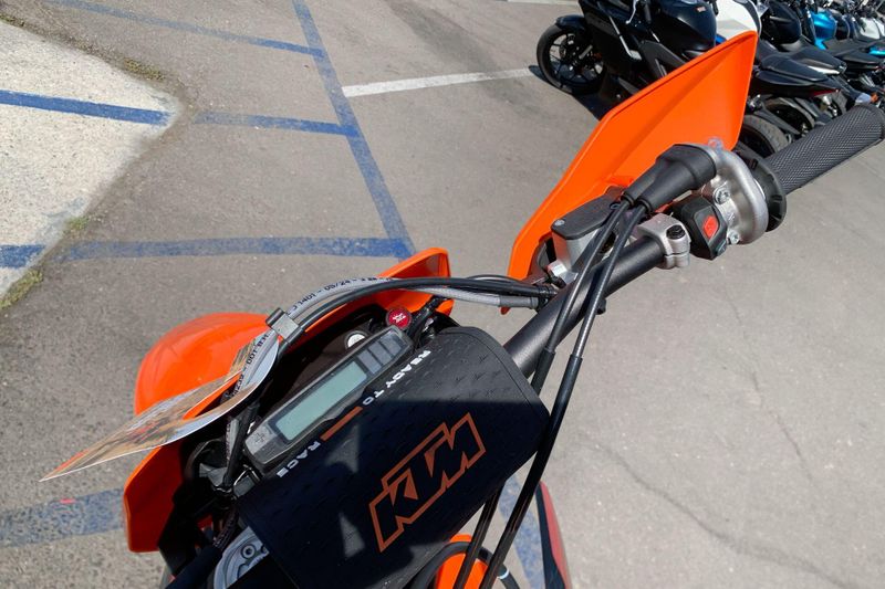 New 2025 KTM 150 XC-W Image 18