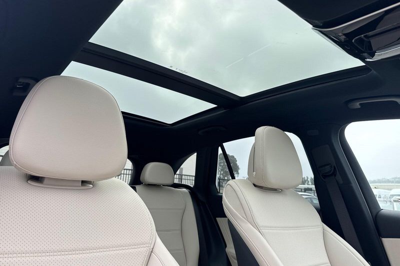 New 2027 Mercedes-Benz GLC-Class GLCGLC 300Image 14