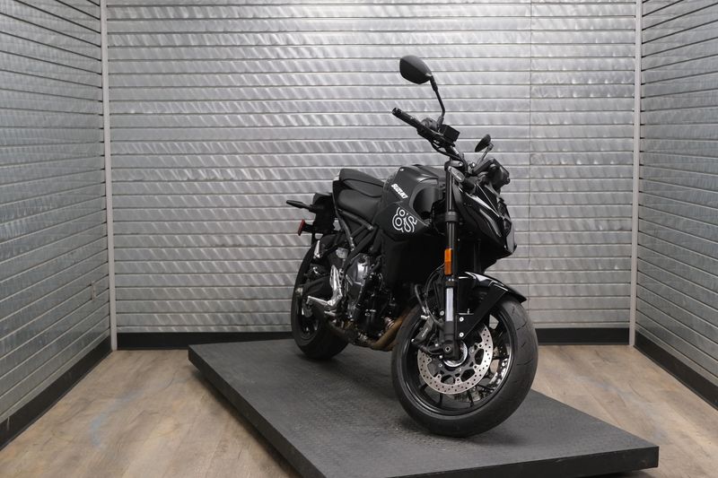 USED 2026 SUZUKI GSX-8S Image 1