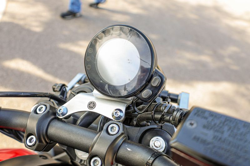 USED 2018 YAMAHA XSR900 Image 2