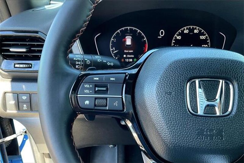 Used 2025 Honda Pilot TrailSportImage 18