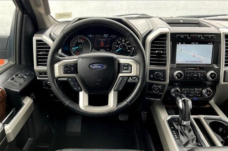 2018 Ford F-150 Lariat photo 4