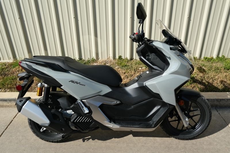 NEW 2026 HONDA ADV160 ABS Image 8