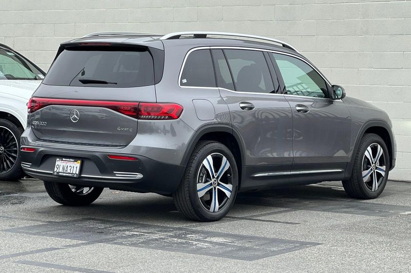 2023 Mercedes-Benz EQB 300Image 4