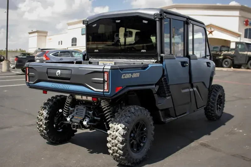 NEW 2026 CAN-AM DEFENDER MAX LIMITED CAB HD11 Image 11