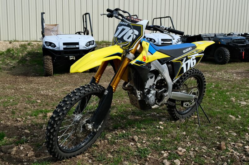 2020 Suzuki RMZ250M0 YELLOWImage 8