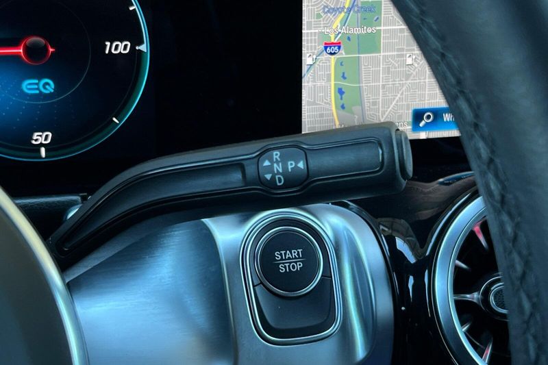 2023 Mercedes-Benz EQB 250+Image 25