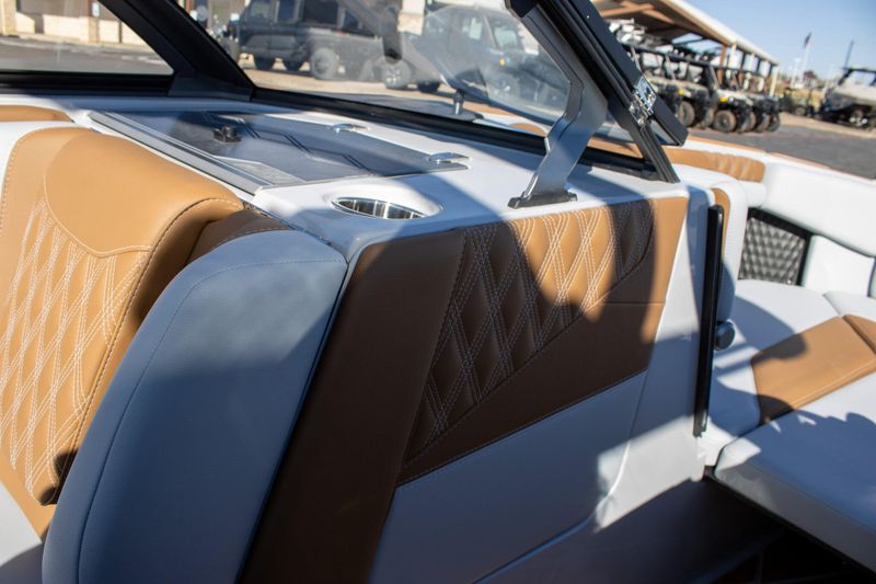 NEW 2026 MALIBU WAKESETTER M230 Image 82