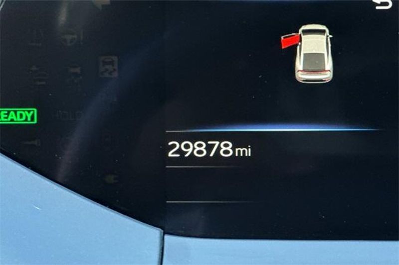 2024 Toyota Prius LimitedImage 23