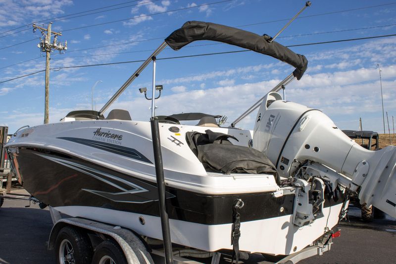 USED 2022 HURRICANE SS 192 COASTAL EDITION Image 8