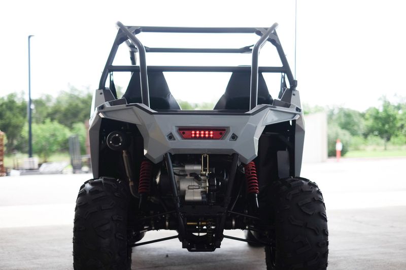 2024 Polaris RZR 200 EFI  STORM GRAYImage 7