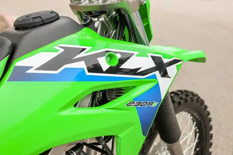 NEW 2026 KAWASAKI KLX230R S Image 2