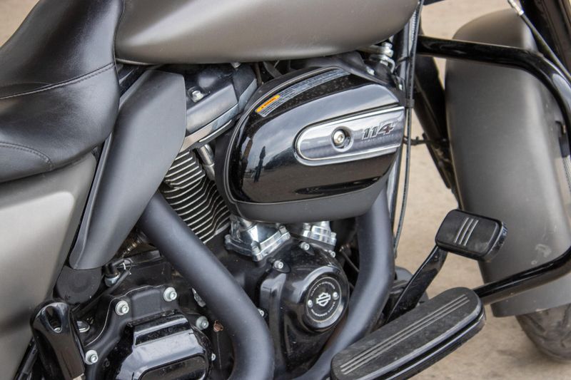 USED 2019 HARLEY STREET GLIDE SPECIAL Image 13