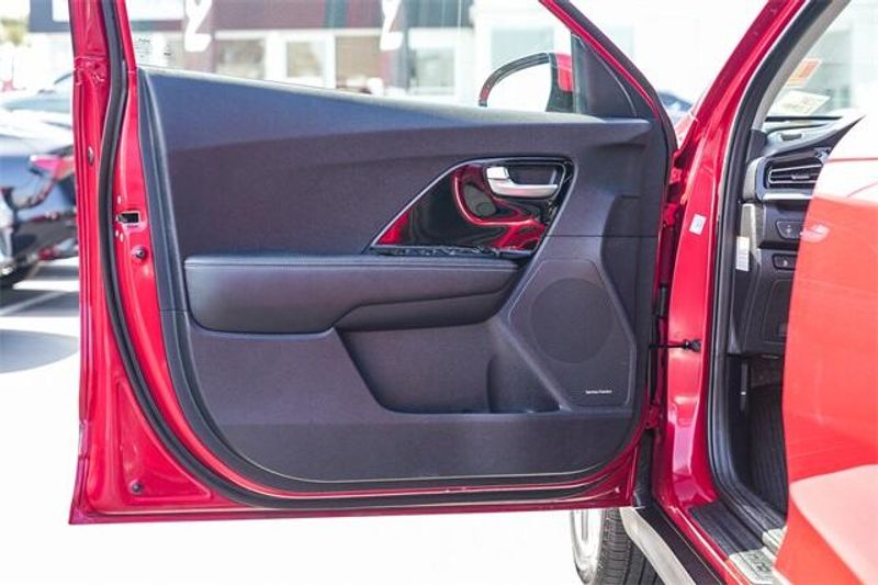 2022 Kia Niro EV EXImage 21