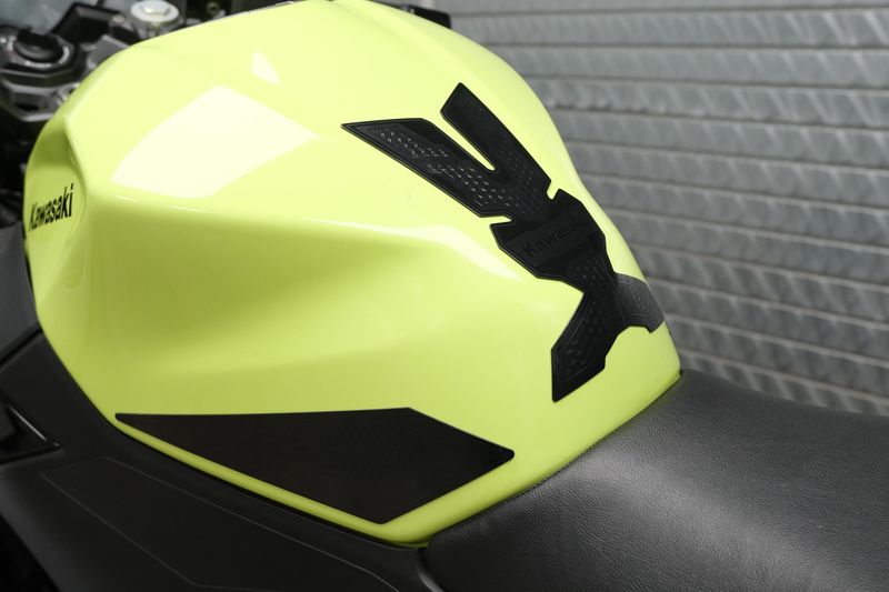 USED 2026 KAWASAKI NINJA 500 SE ABS Image 14