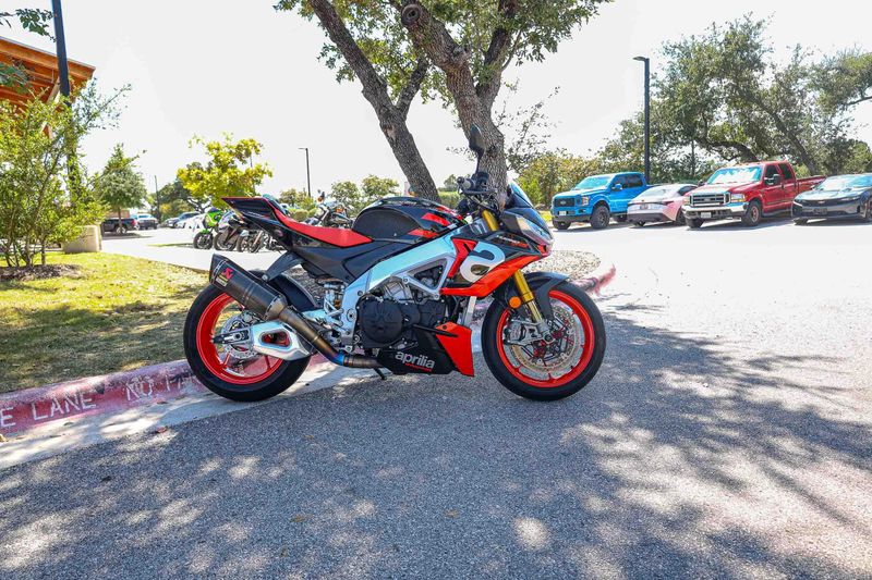 USED 2021 APRILIA TUONO V4 FACTORY Image 5