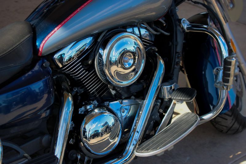 2008 Kawasaki VULCAN 1600 NOMAD BLUE SILVER Image 11