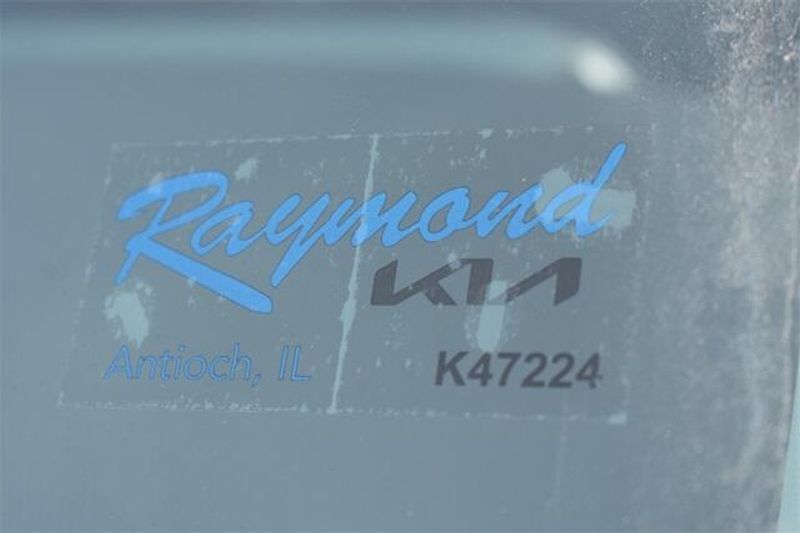 2025 Kia Niro LXImage 31