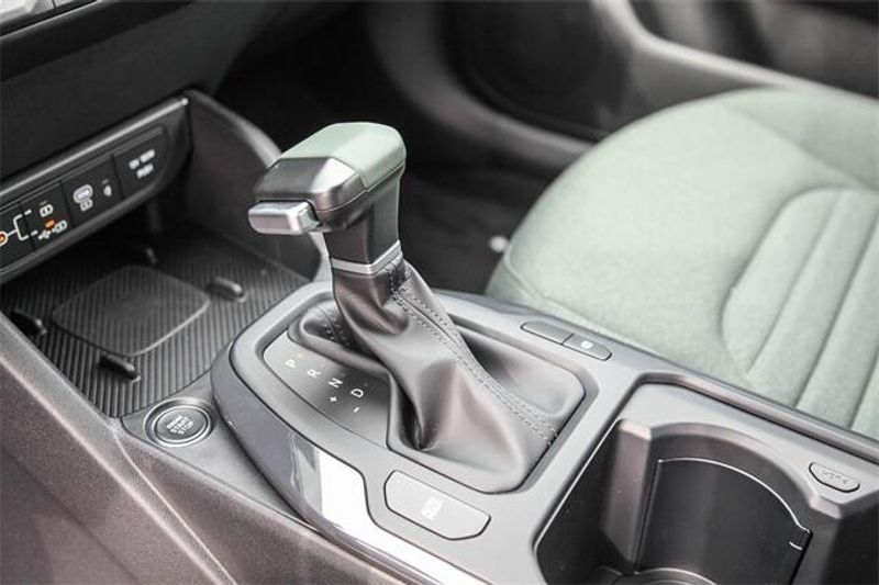 New 2025 Kia K4 EXImage 10