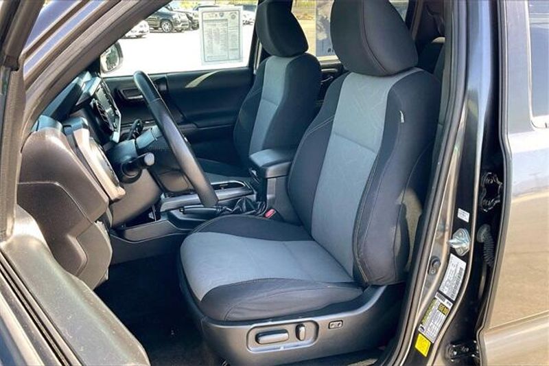 Used 2021 Toyota Tacoma TRD Off-RoadImage 24