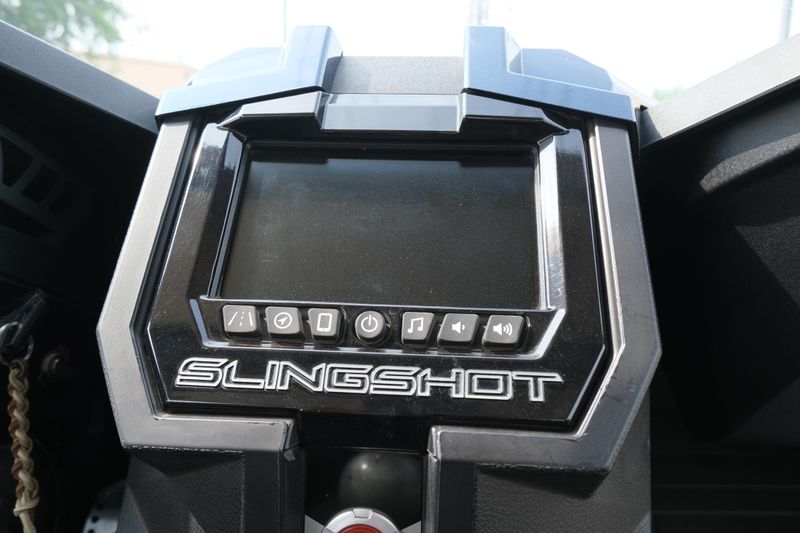 USED 2019 POLARIS SLINGSHOT SL Image 16