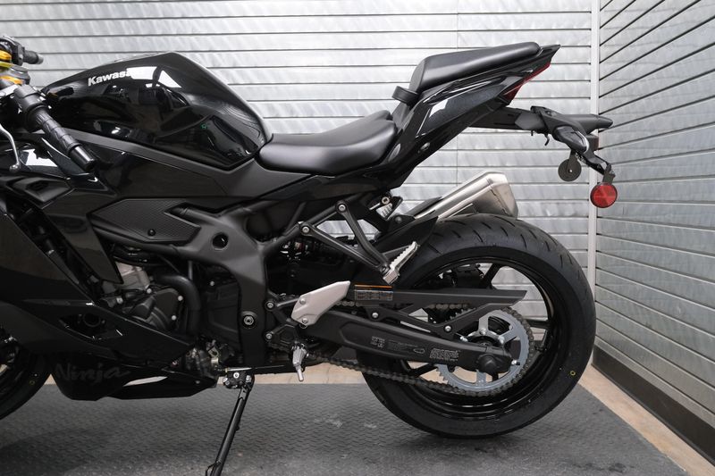 NEW 2026 KAWASAKI NINJA ZX-4R ABS Image 17