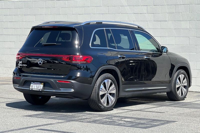 2023 Mercedes-Benz EQB 250+Image 4