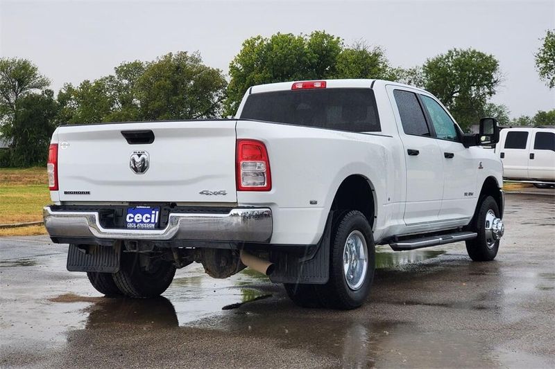 2024 Ram 3500 Big Horn photo 6