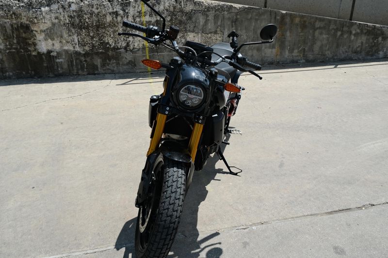 USED 2019 INDIAN MOTORCYCLE FTR 1200 Image 8
