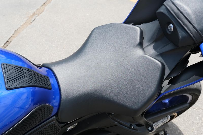 Used 2018 Yamaha YZFR6 BLUE Image 13