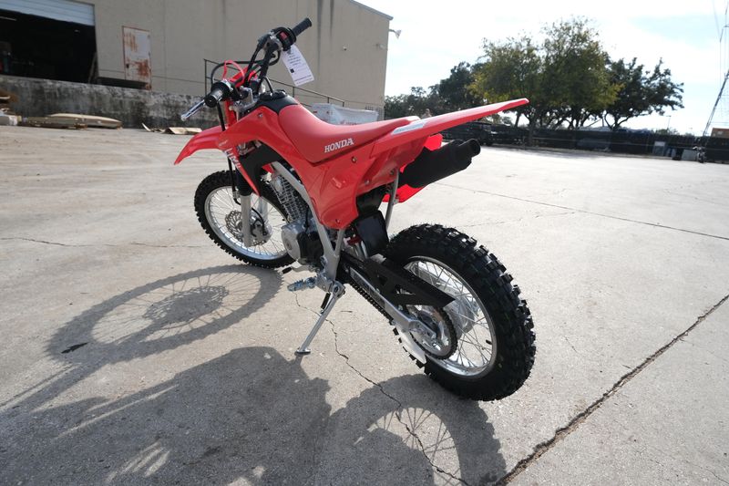 2025 Honda CRF 125F REDImage 6