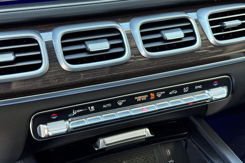 Used 2026 Mercedes-Benz GLS 450Image 26