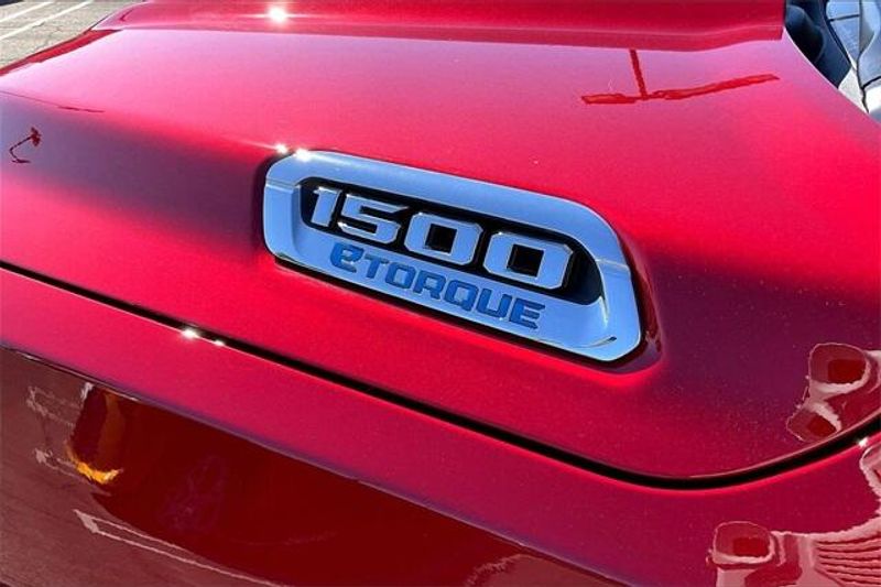 New 2026 RAM 1500 Big Horn Crew Cab 4x4 5