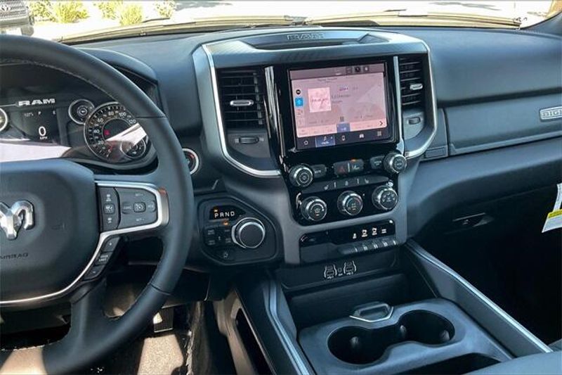 2025 RAM 1500 Big Horn Crew Cab 4x4 5