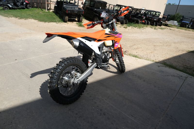 2024 KTM 350 XWF ORANGEImage 5