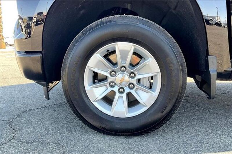 Used 2025 Chevrolet Silverado 1500 WTImage 7