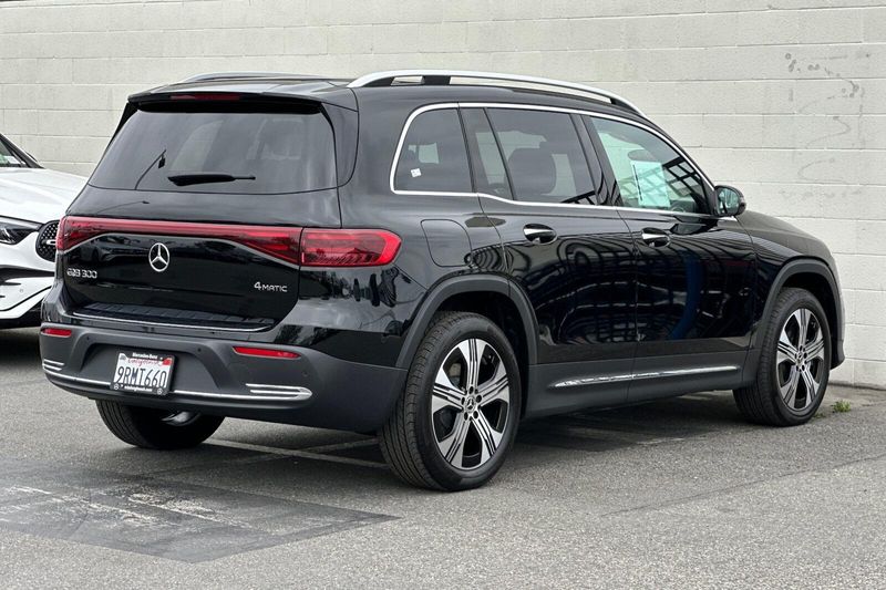 2024 Mercedes-Benz EQB 300Image 4
